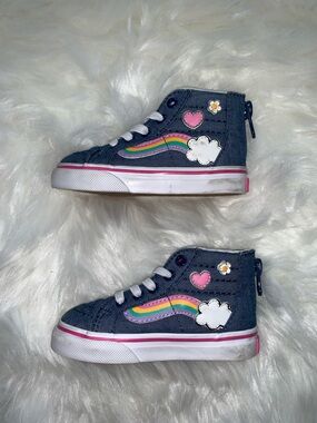 Vans Kids Navy High-Top Sneakers with Rainbow - Size 5.0